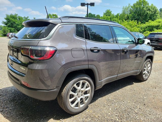 2024 Jeep Compass Latitude Lux