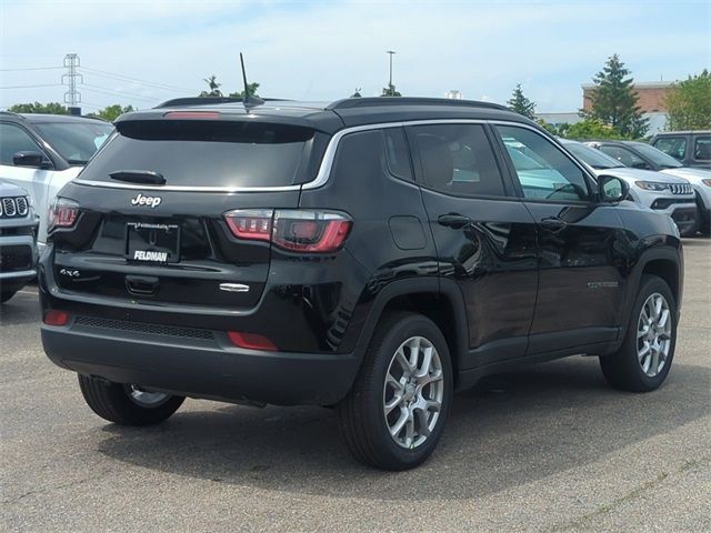 2024 Jeep Compass Latitude Lux