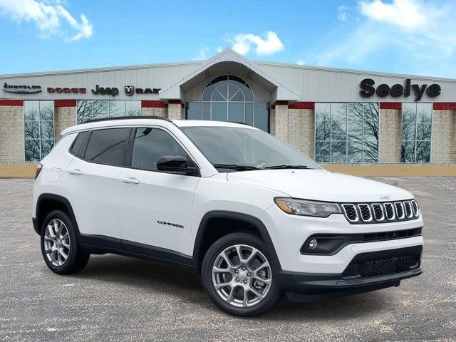 2024 Jeep Compass Latitude Lux