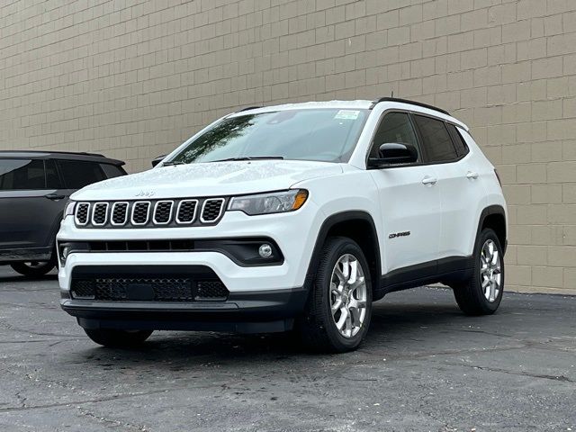 2024 Jeep Compass Latitude Lux