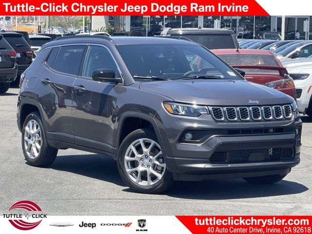 2024 Jeep Compass Latitude Lux