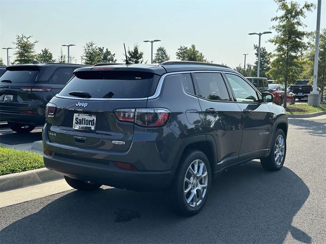 2024 Jeep Compass Latitude Lux