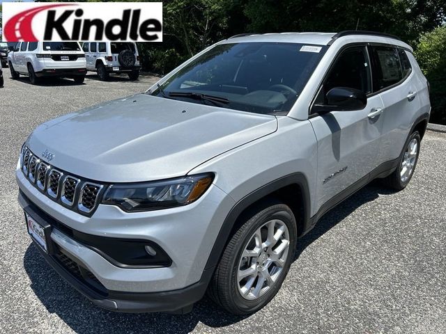 2024 Jeep Compass Latitude Lux