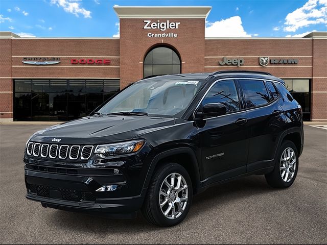 2024 Jeep Compass Latitude Lux