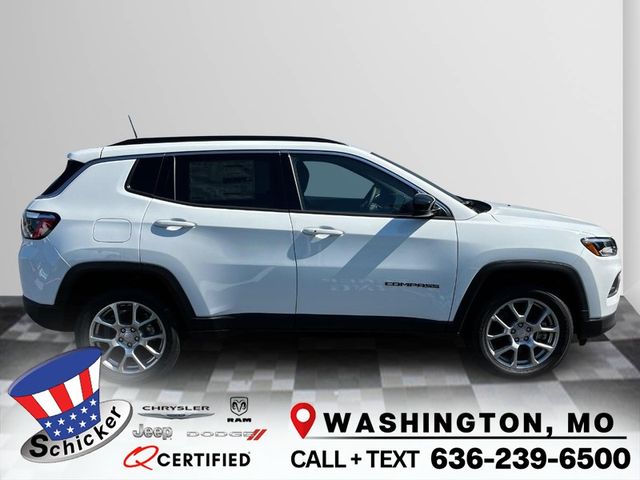 2024 Jeep Compass Latitude Lux