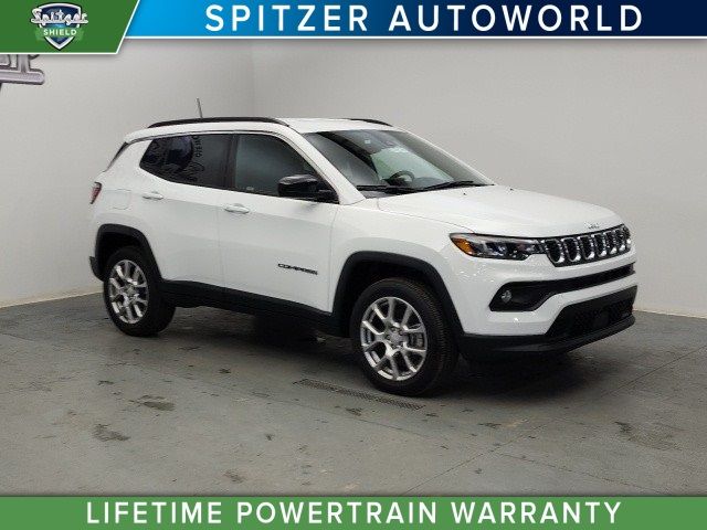 2024 Jeep Compass Latitude Lux