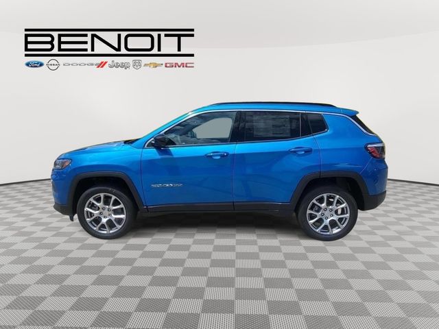 2024 Jeep Compass Latitude Lux