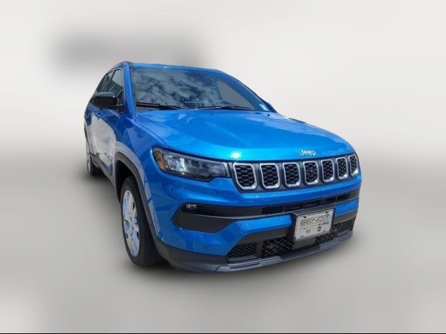 2024 Jeep Compass Latitude Lux