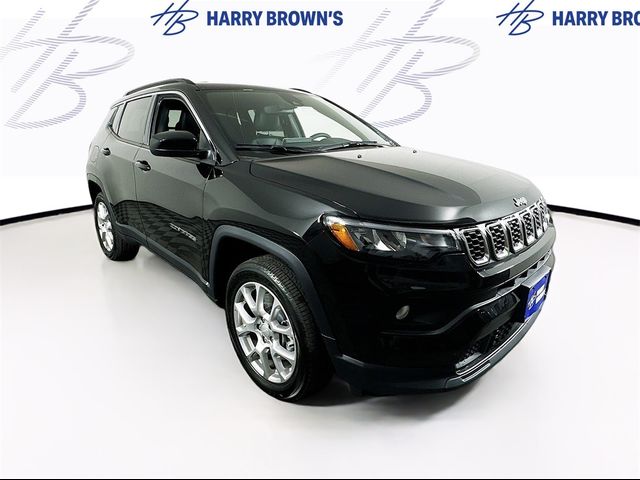 2024 Jeep Compass Latitude Lux