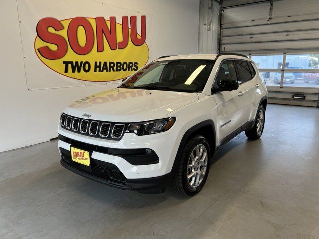 2024 Jeep Compass Latitude Lux