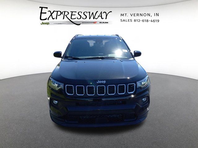 2024 Jeep Compass Latitude Lux