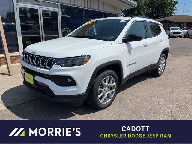 2024 Jeep Compass Latitude Lux