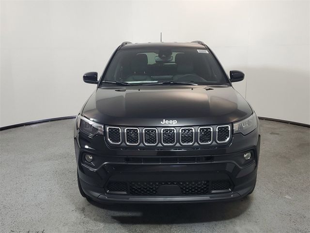 2024 Jeep Compass Latitude Lux