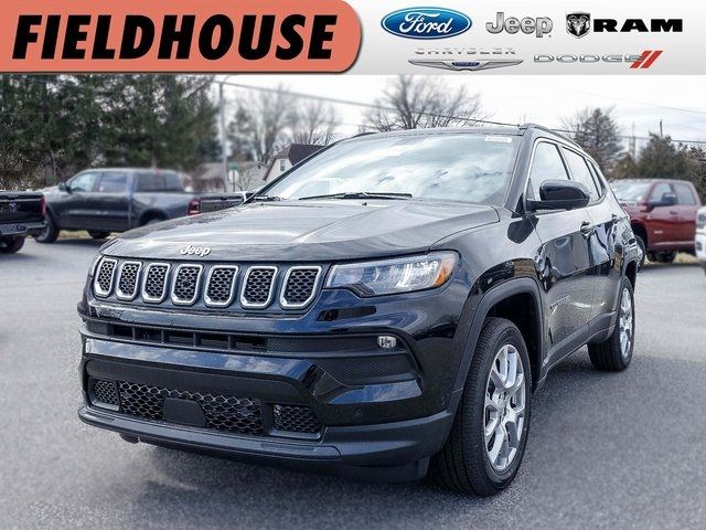 2024 Jeep Compass Latitude Lux