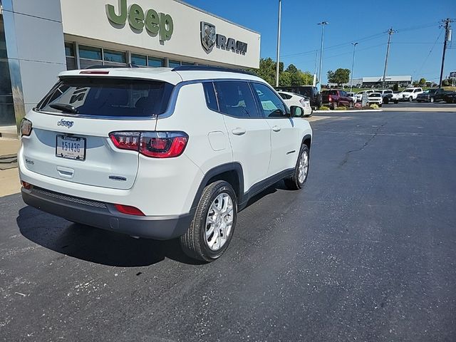 2024 Jeep Compass Latitude Lux