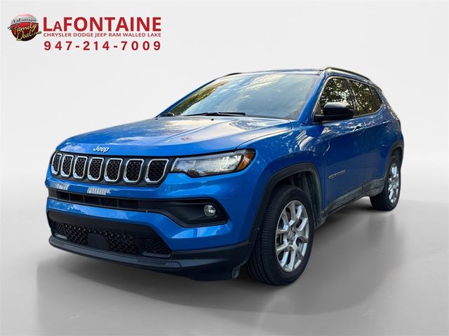 2024 Jeep Compass Latitude Lux