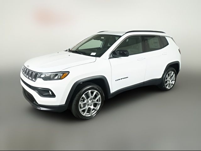 2024 Jeep Compass Latitude Lux