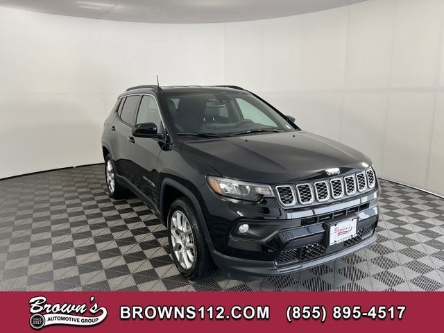 2024 Jeep Compass Latitude Lux