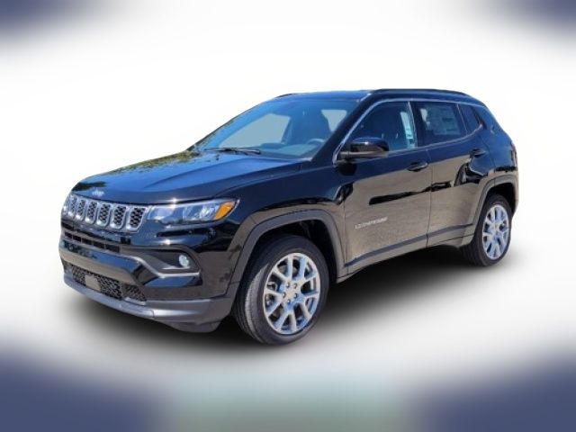 2024 Jeep Compass Latitude Lux