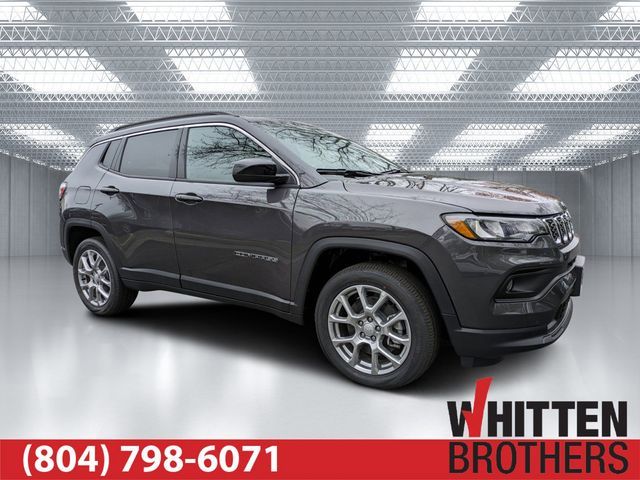 2024 Jeep Compass Latitude Lux