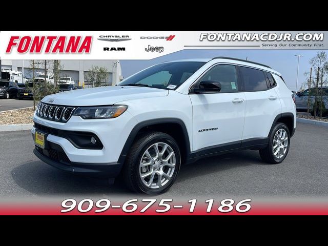 2024 Jeep Compass Latitude Lux