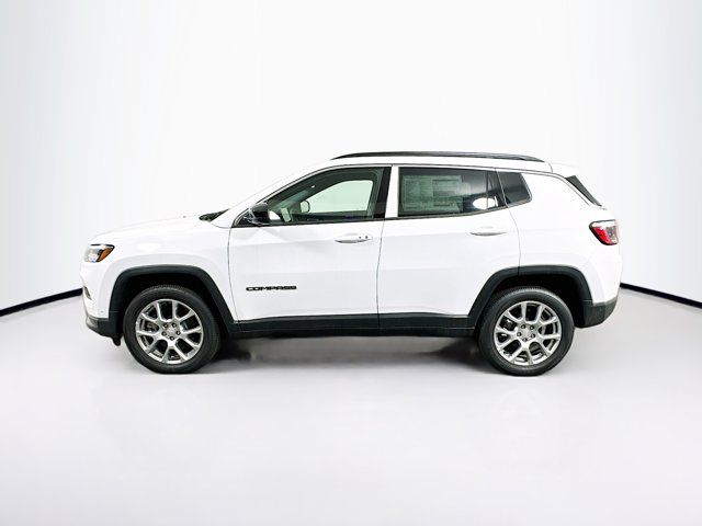 2024 Jeep Compass Latitude Lux