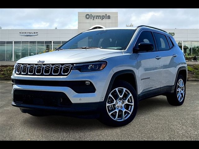 2024 Jeep Compass Latitude Lux