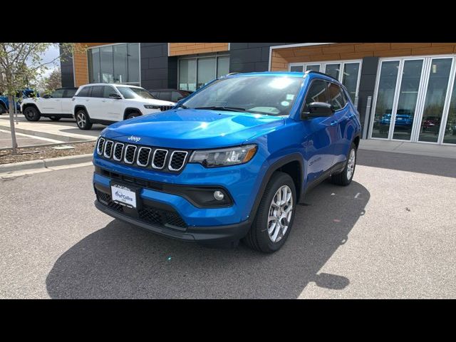 2024 Jeep Compass Latitude Lux