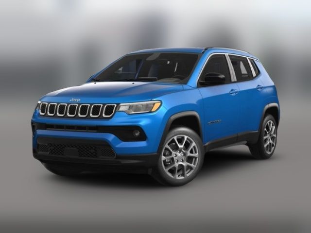 2024 Jeep Compass Latitude Lux