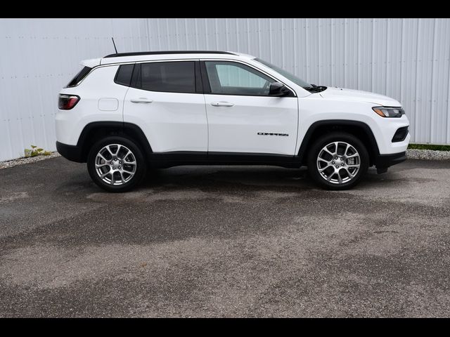 2024 Jeep Compass Latitude Lux