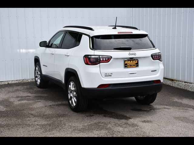 2024 Jeep Compass Latitude Lux