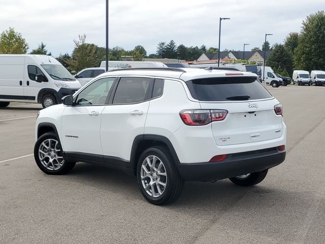 2024 Jeep Compass Latitude Lux