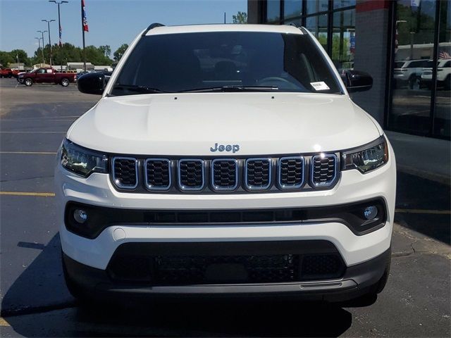 2024 Jeep Compass Latitude Lux