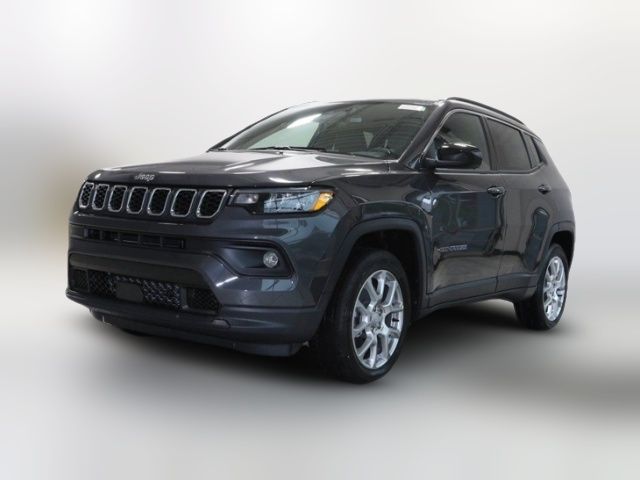 2024 Jeep Compass Latitude Lux