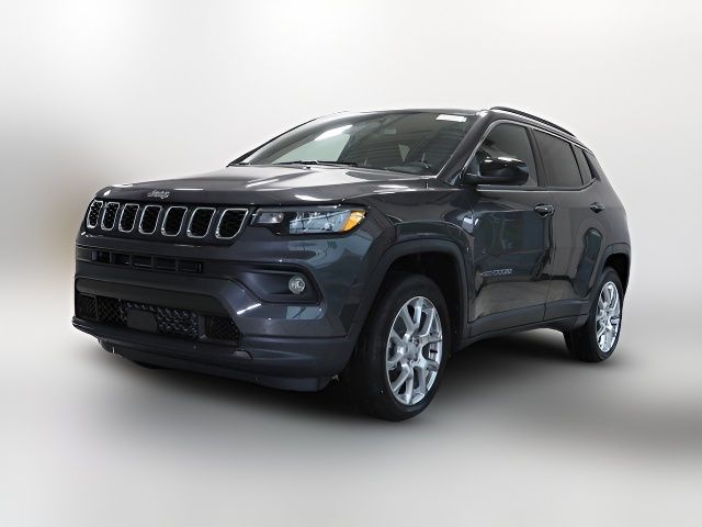 2024 Jeep Compass Latitude Lux