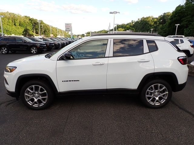 2024 Jeep Compass Latitude Lux