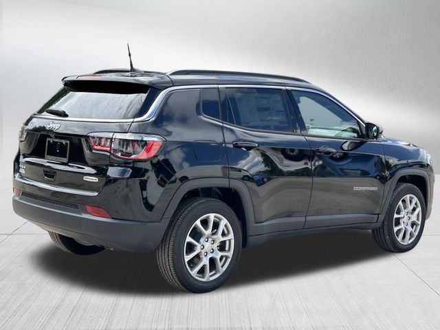 2024 Jeep Compass Latitude Lux