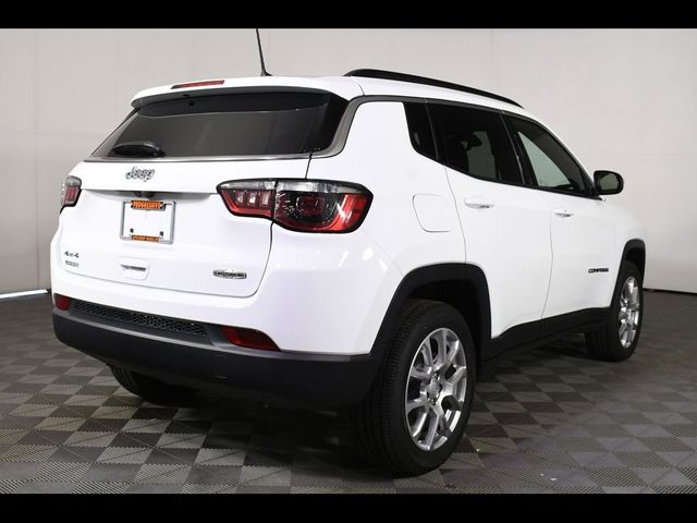 2024 Jeep Compass Latitude Lux