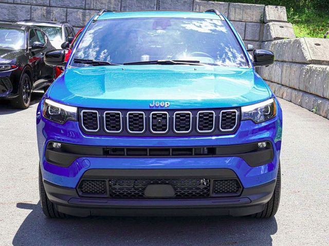 2024 Jeep Compass Latitude Lux