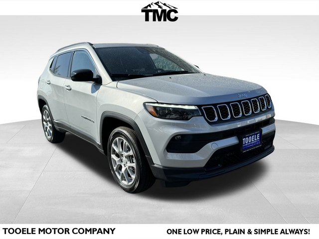 2024 Jeep Compass Latitude Lux