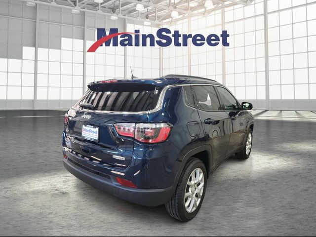 2024 Jeep Compass Latitude Lux