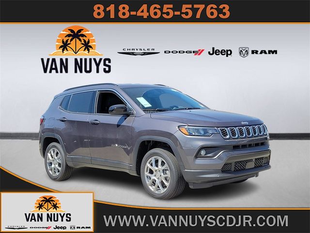 2024 Jeep Compass Latitude Lux