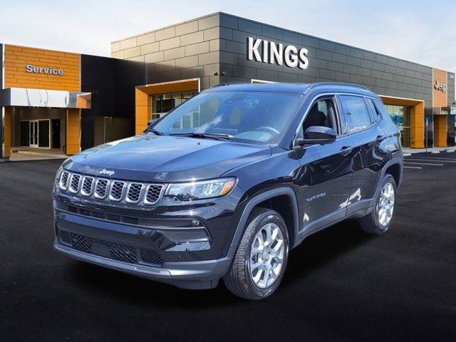 2024 Jeep Compass Latitude Lux