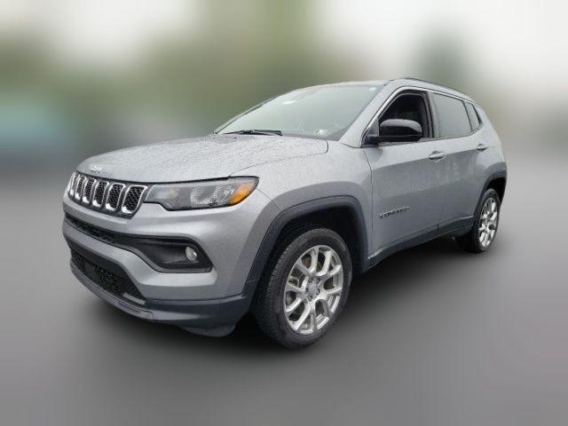 2024 Jeep Compass Latitude Lux