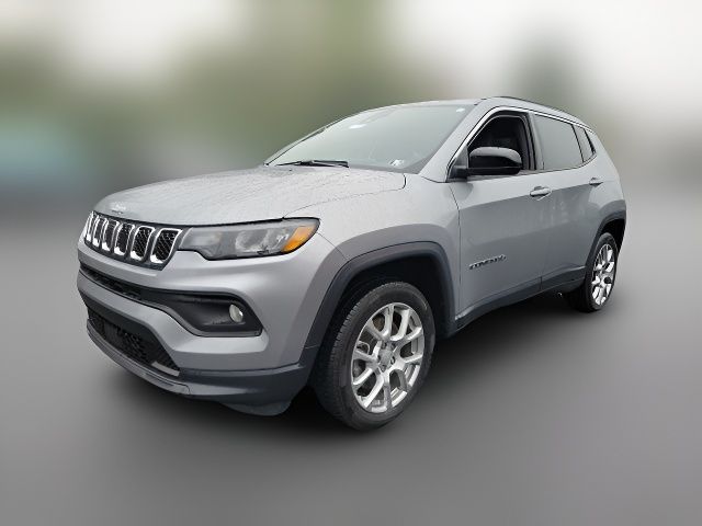 2024 Jeep Compass Latitude Lux