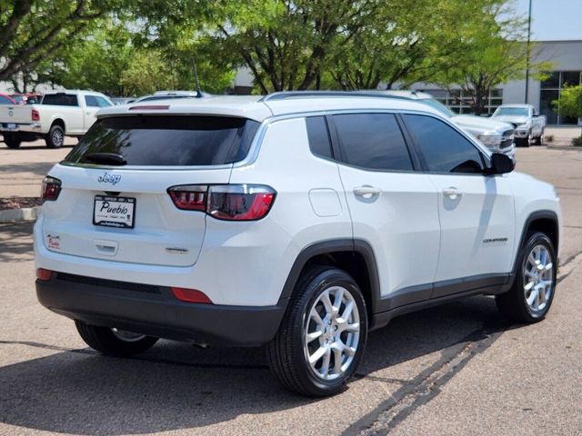 2024 Jeep Compass Latitude Lux