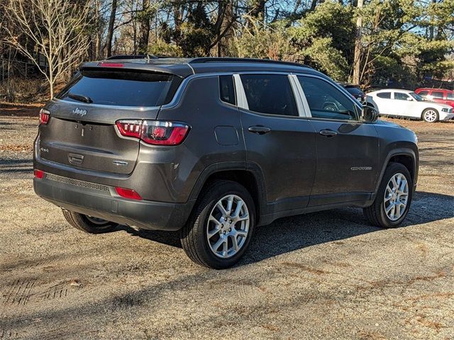 2024 Jeep Compass Latitude Lux