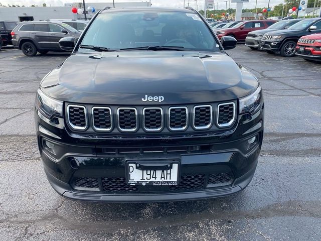 2024 Jeep Compass Latitude Lux