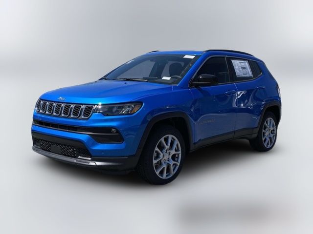 2024 Jeep Compass Latitude Lux