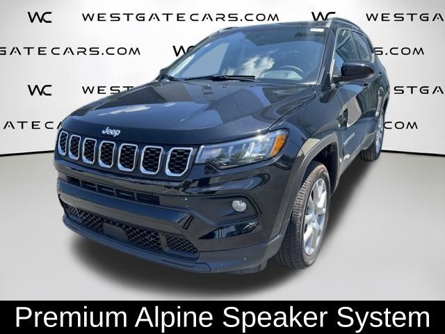 2024 Jeep Compass Latitude Lux